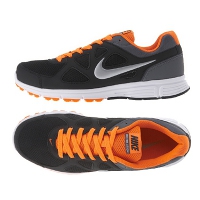 NIKE REVOLUTION MSL